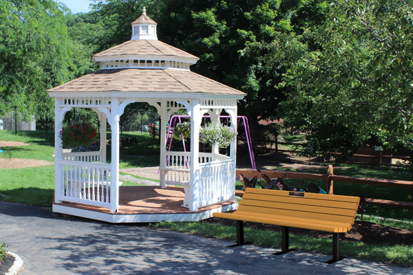 Rendering of a commemorative bench in the Zoo